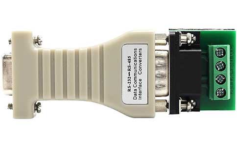 工业级串口协议转换器_UT-2201袖珍型RS-232转RS-485接口转换器